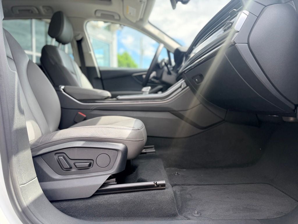 2025 Audi Q7 55 Premium Plus quattro
