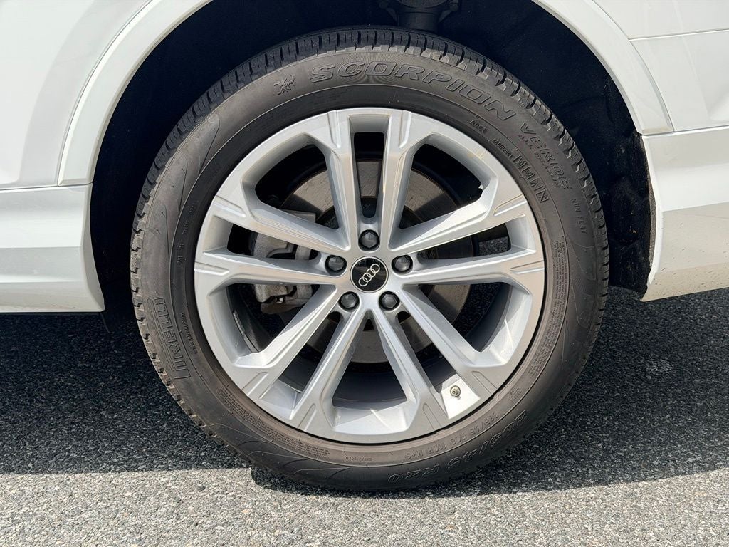 2025 Audi Q7 55 Premium Plus quattro
