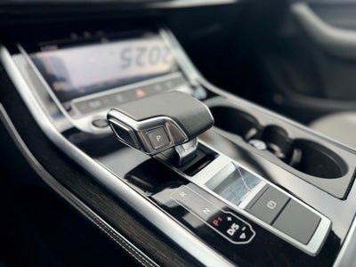 2025 Audi Q7 55 Premium Plus quattro
