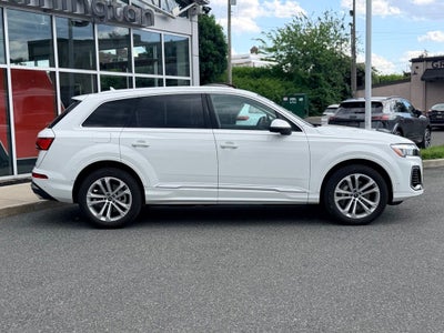 2025 Audi Q7 55 Premium Plus quattro