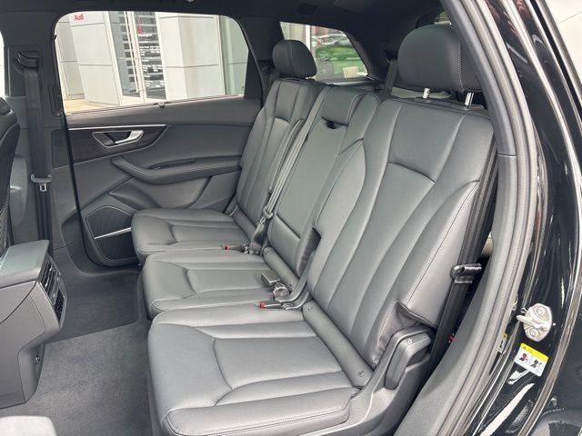 2026 Audi Q7 55 Premium Plus quattro