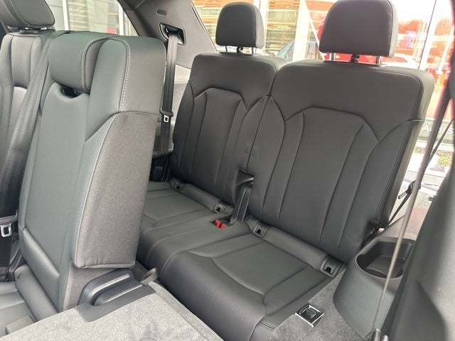 2026 Audi Q7 55 Premium Plus quattro