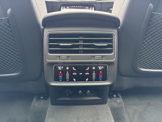 2026 Audi Q7 55 Premium Plus quattro