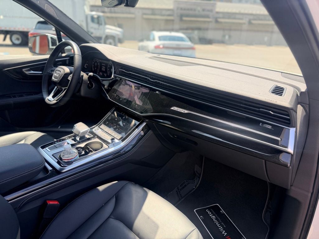 2025 Audi Q7 55 Premium Plus quattro