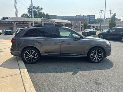 2022 Audi Q7 55 Premium Plus quattro