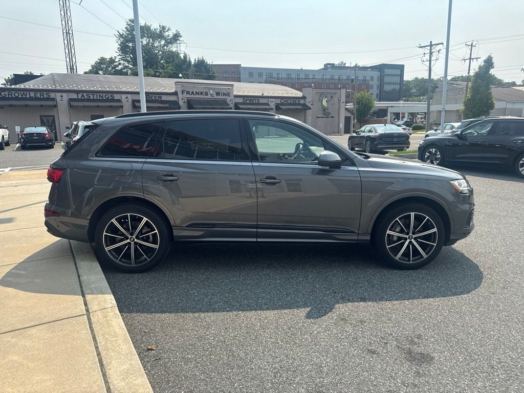 2022 Audi Q7 55 Premium Plus quattro