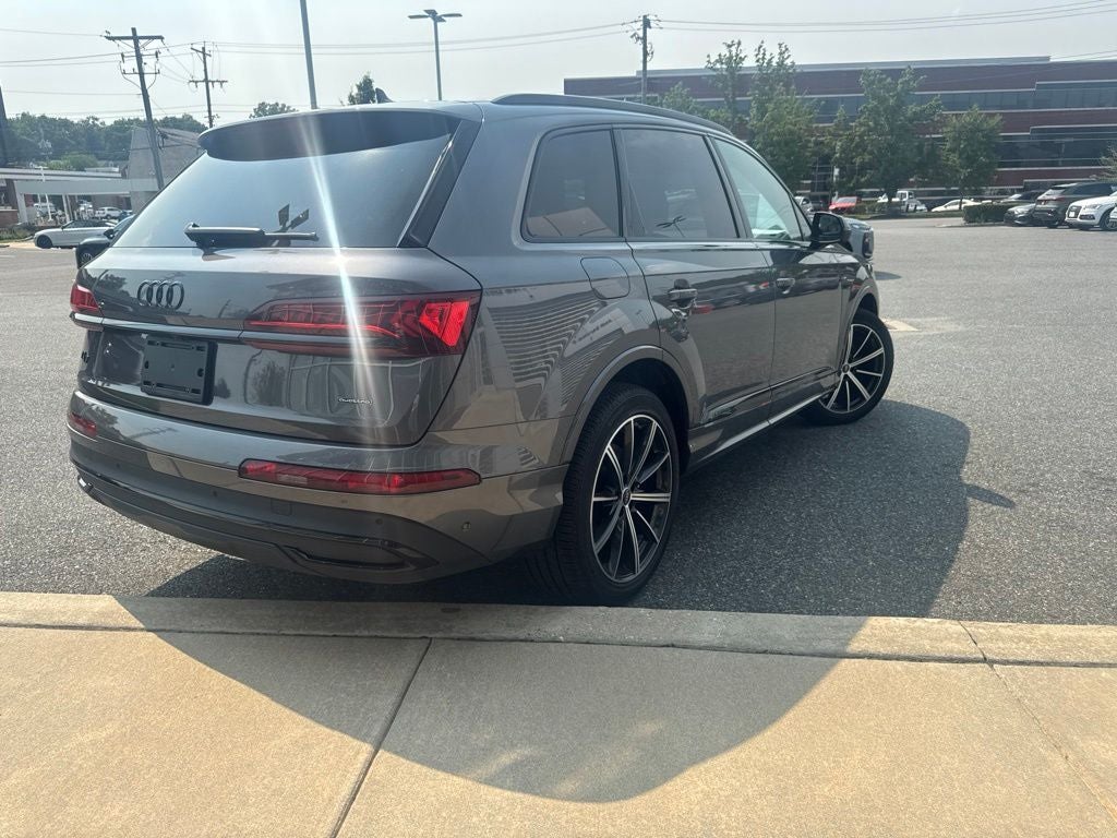 2022 Audi Q7 55 Premium Plus quattro