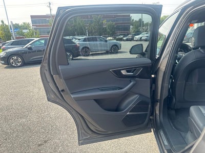 2022 Audi Q7 55 Premium Plus quattro