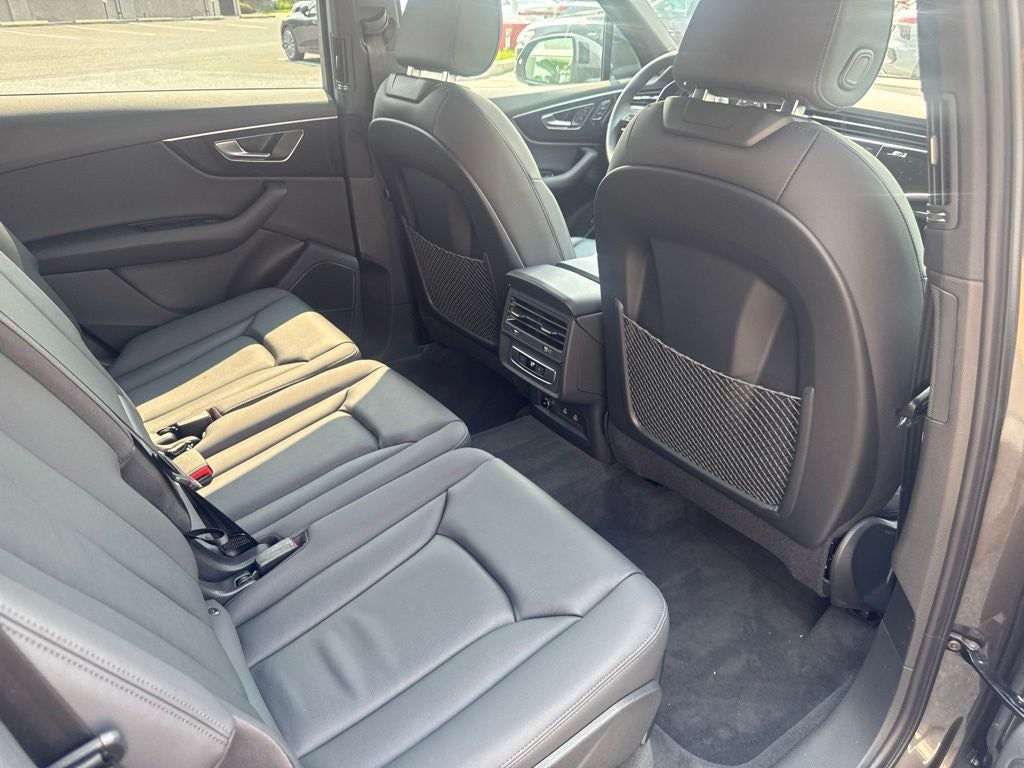 2022 Audi Q7 55 Premium Plus quattro