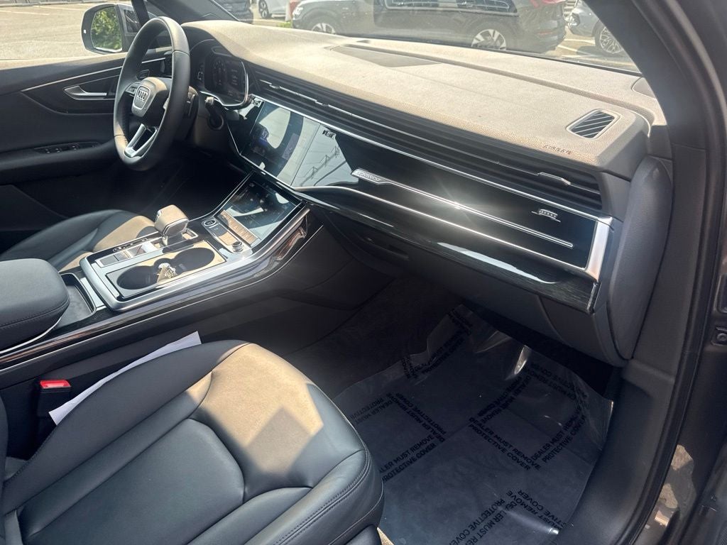 2022 Audi Q7 55 Premium Plus quattro