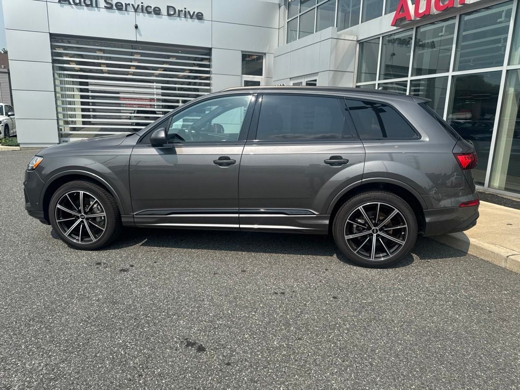2022 Audi Q7 55 Premium Plus quattro