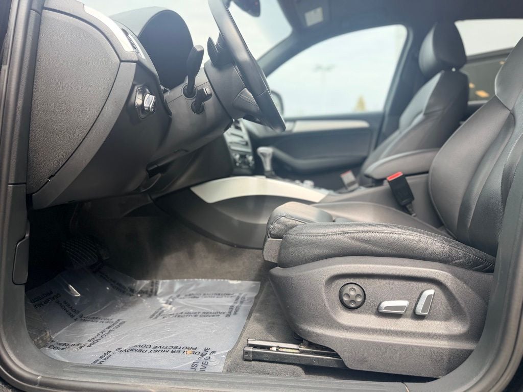 2017 Audi Q5 2.0T Premium Plus quattro