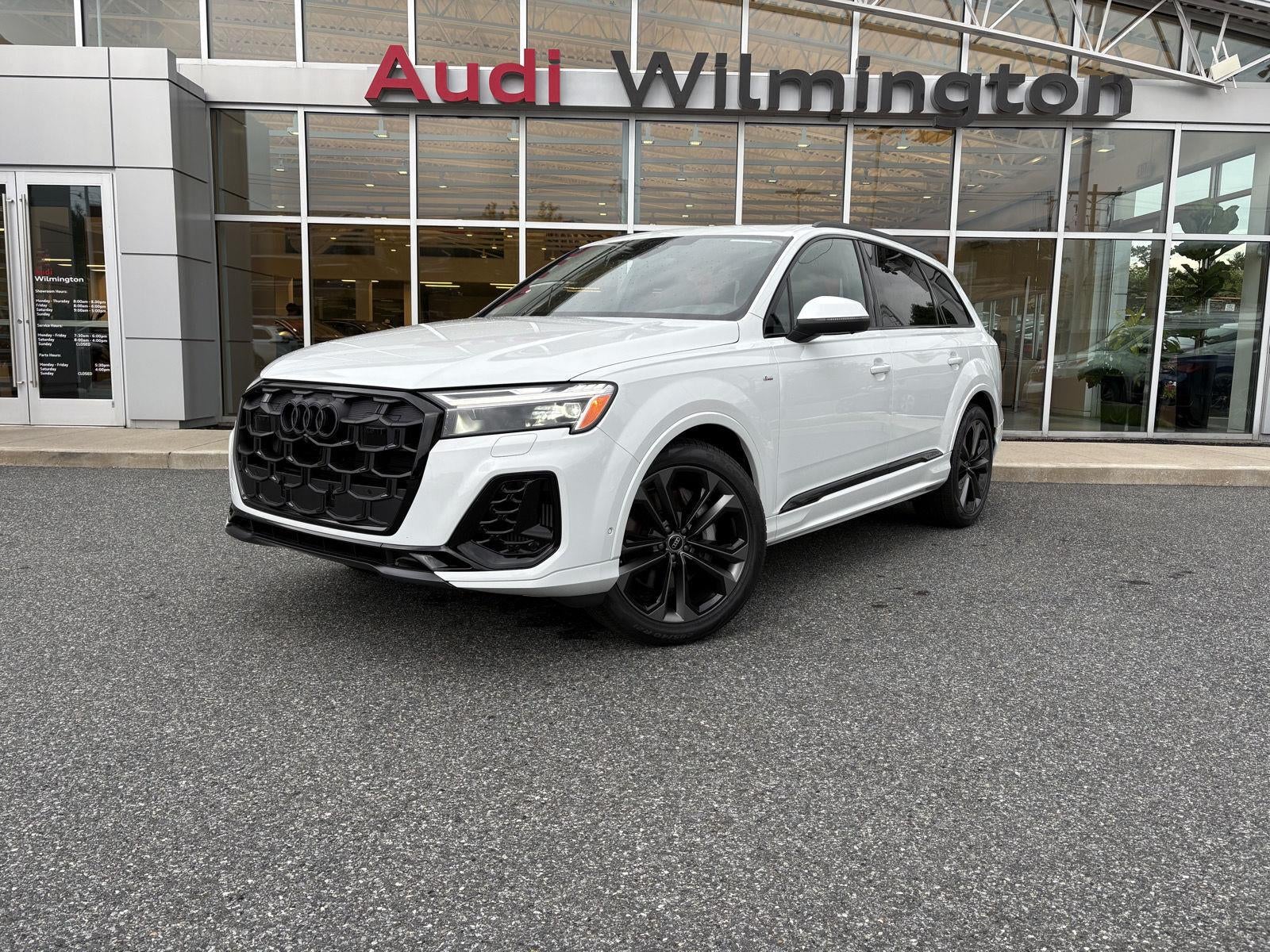 2026 Audi Q7 S line Premium Plus