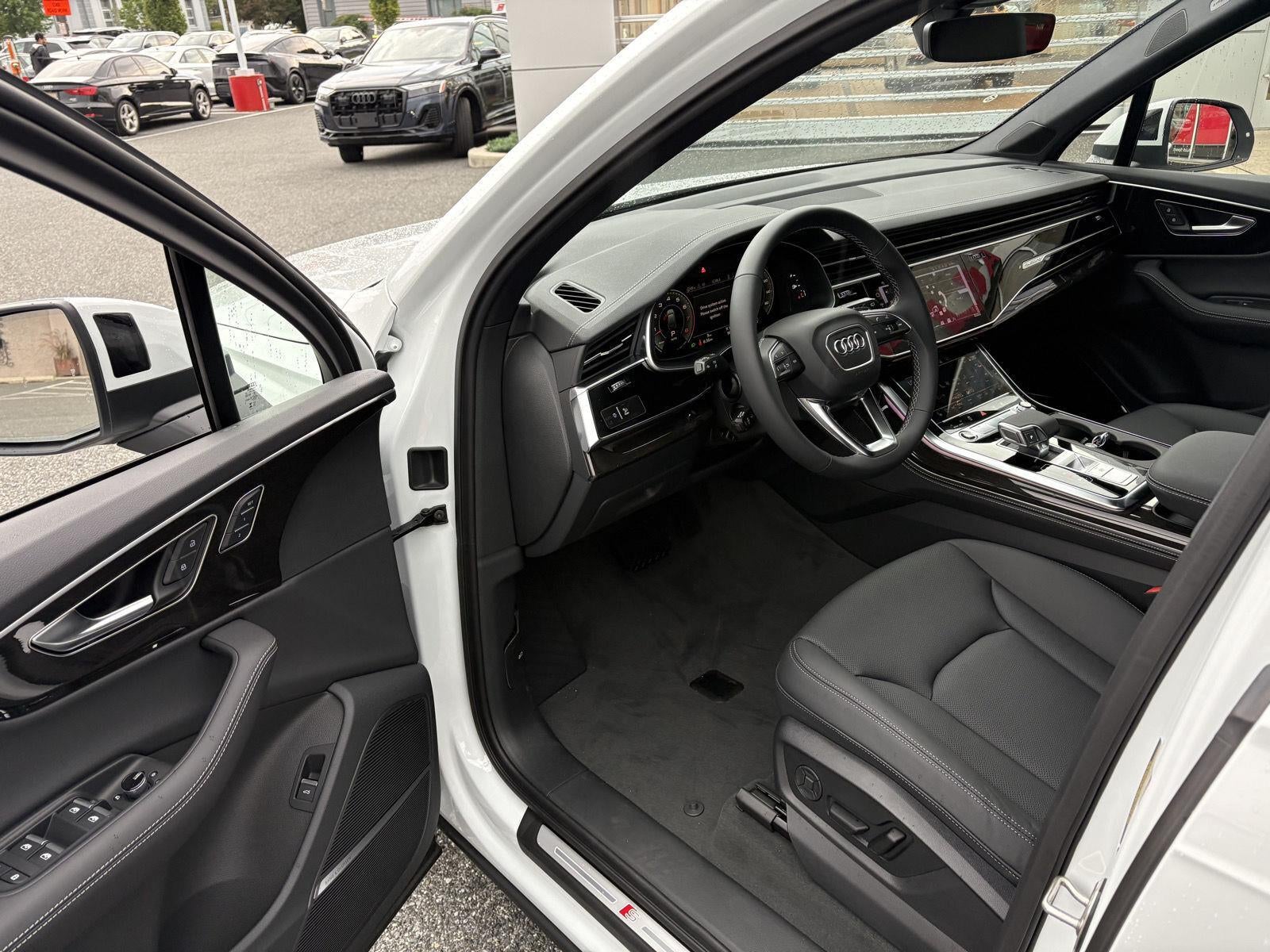 2026 Audi Q7 S line Premium Plus
