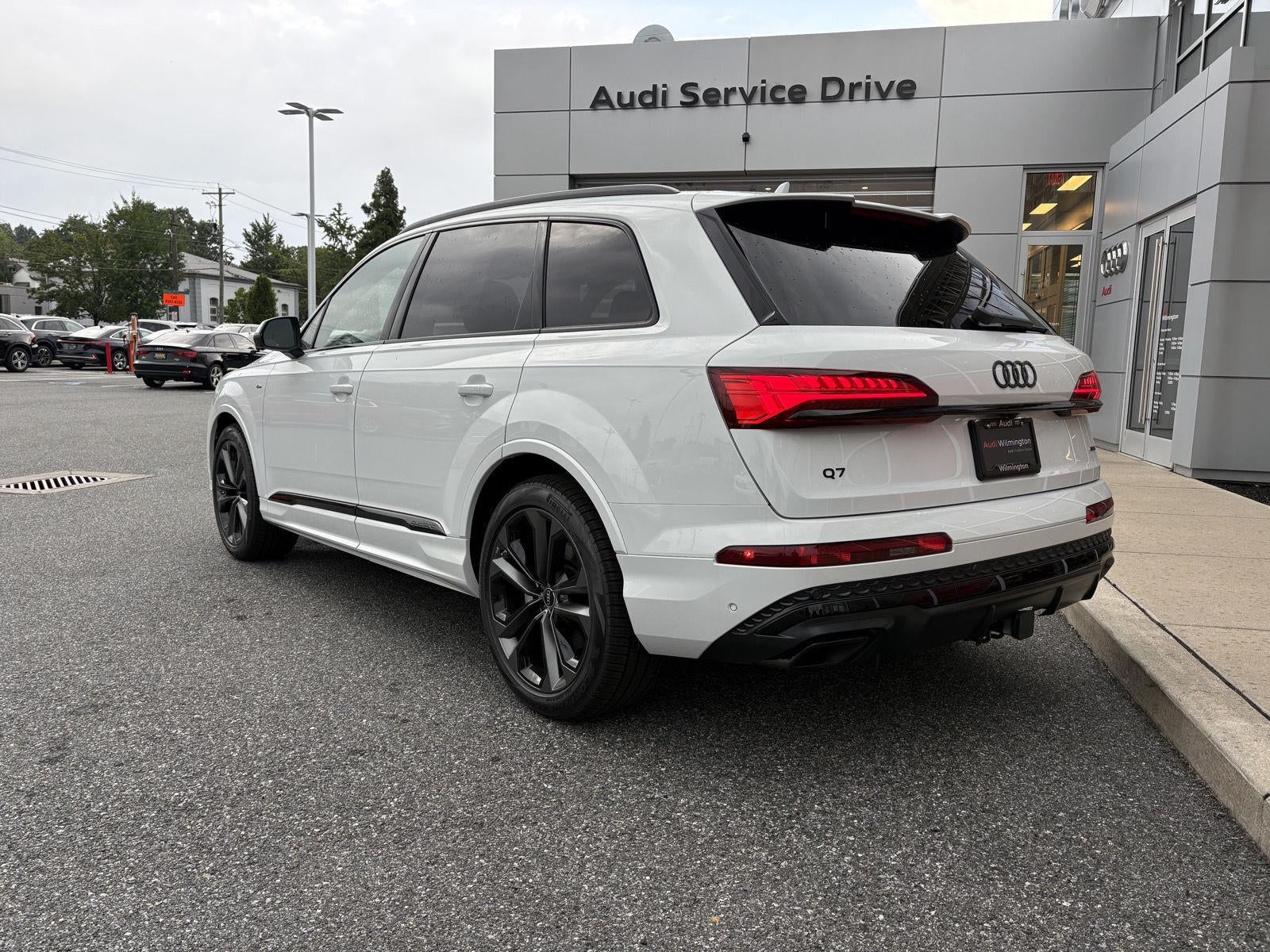 2026 Audi Q7 S line Premium Plus