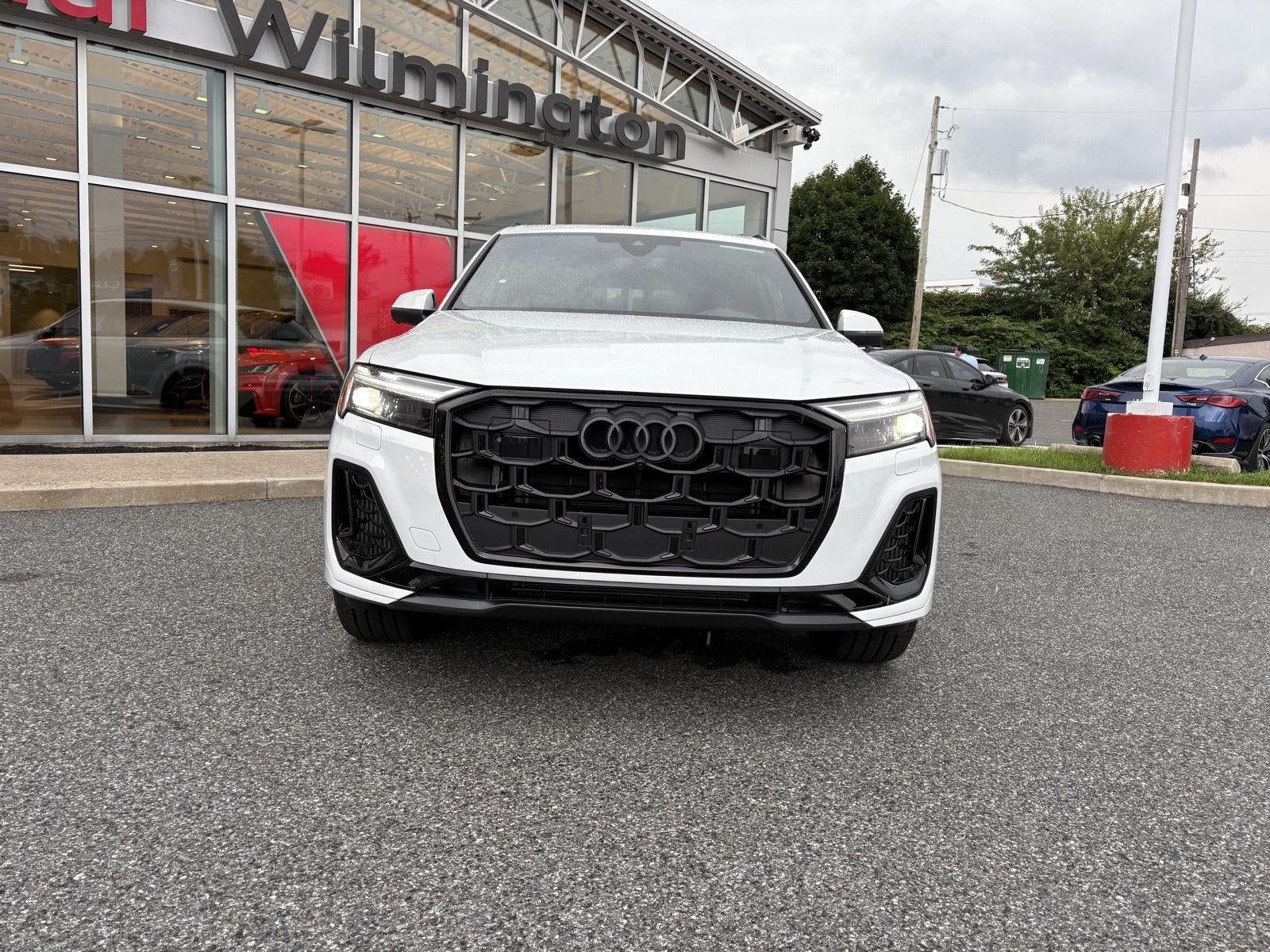2026 Audi Q7 S line Premium Plus