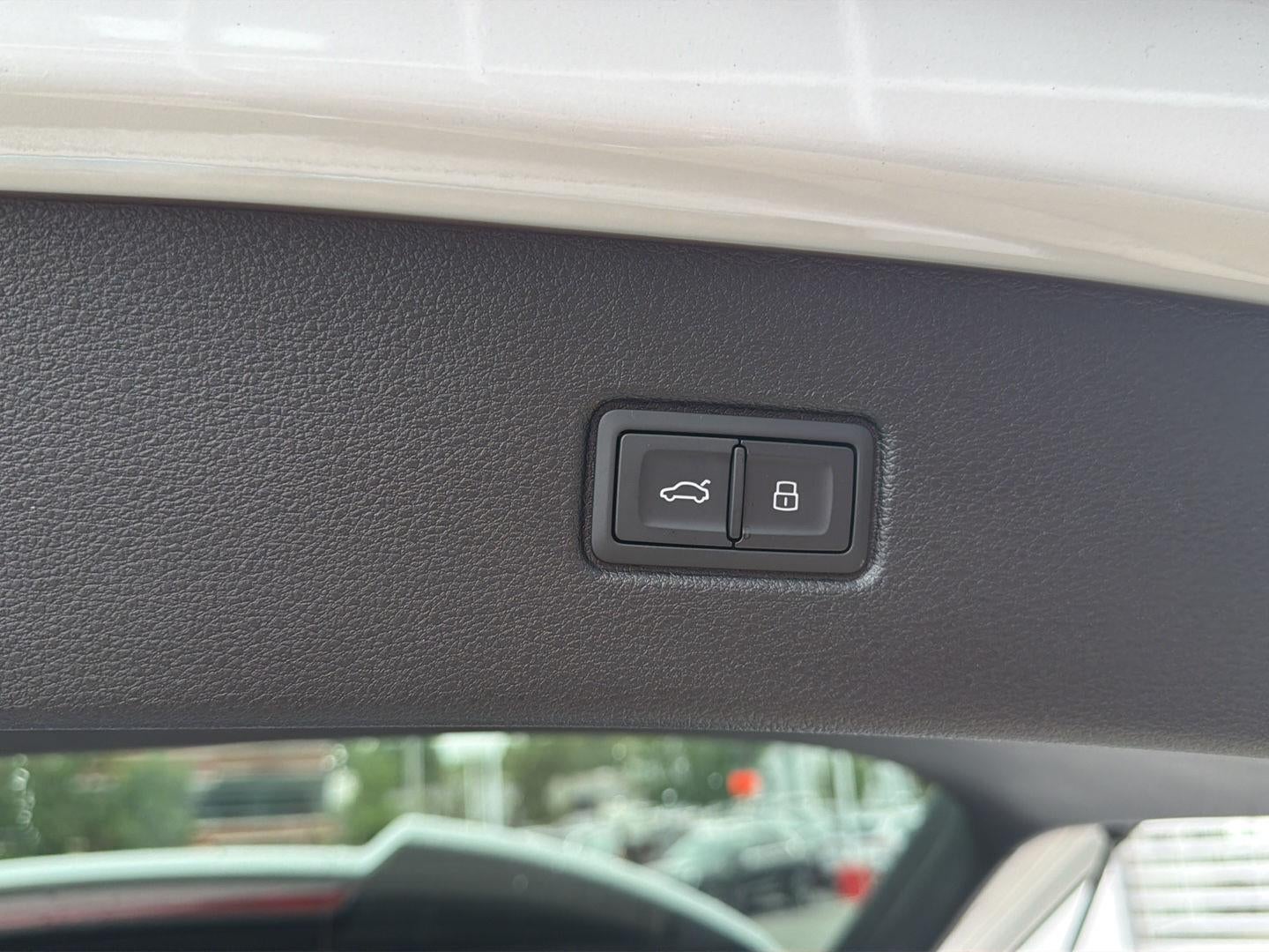 2026 Audi Q7 S line Premium Plus