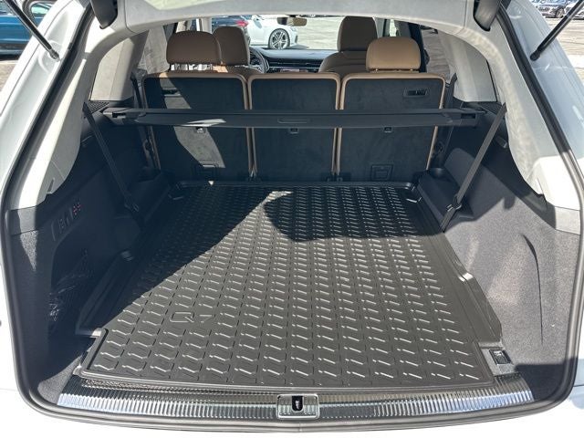 2026 Audi Q7 55 Prestige quattro