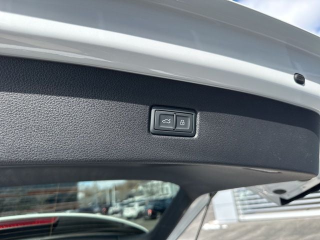 2026 Audi Q7 55 Prestige quattro