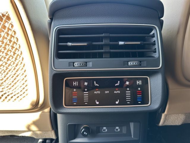 2026 Audi Q7 55 Prestige quattro