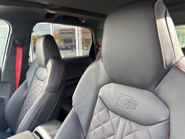 2026 Audi SQ7 Prestige quattro