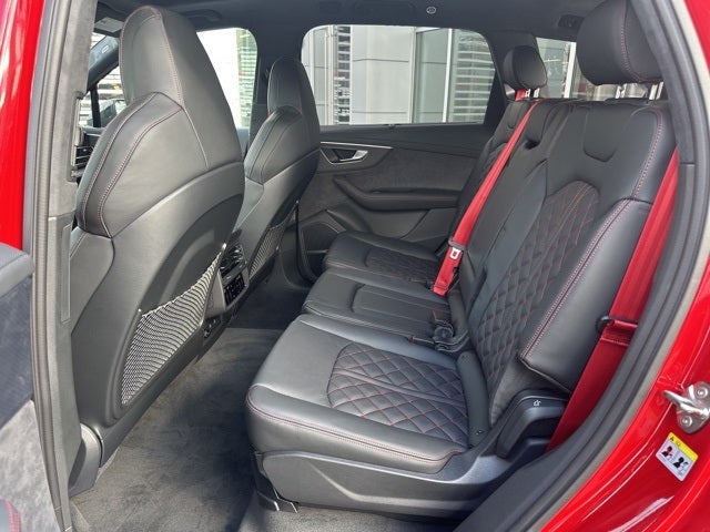 2026 Audi SQ7 Prestige quattro