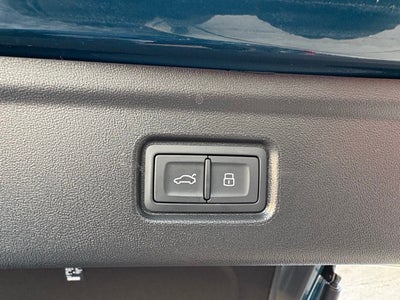 2025 Audi A6 Sportback e-tron Premium Plus