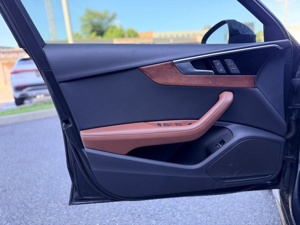 2021 Audi A4 40 Premium Plus quattro
