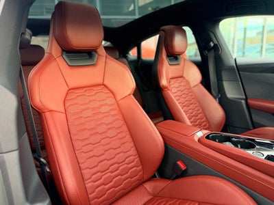 2023 Audi e-tron GT Premium Plus quattro