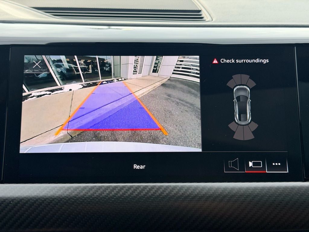 2023 Audi e-tron GT Premium Plus quattro