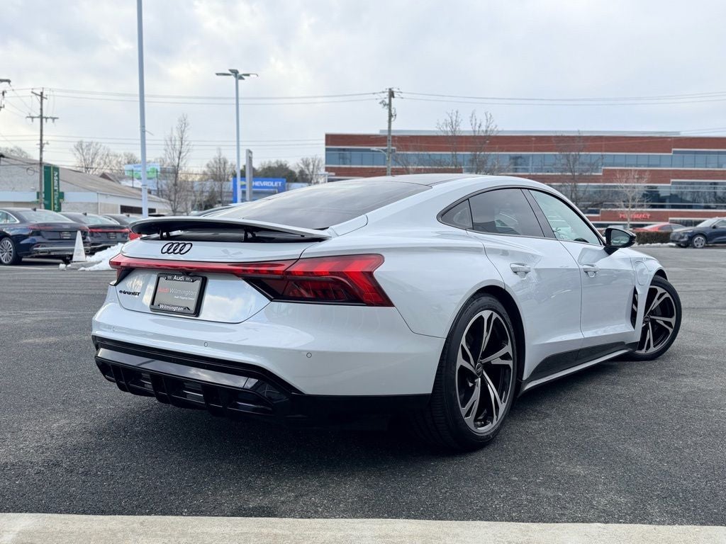 2023 Audi e-tron GT Premium Plus quattro