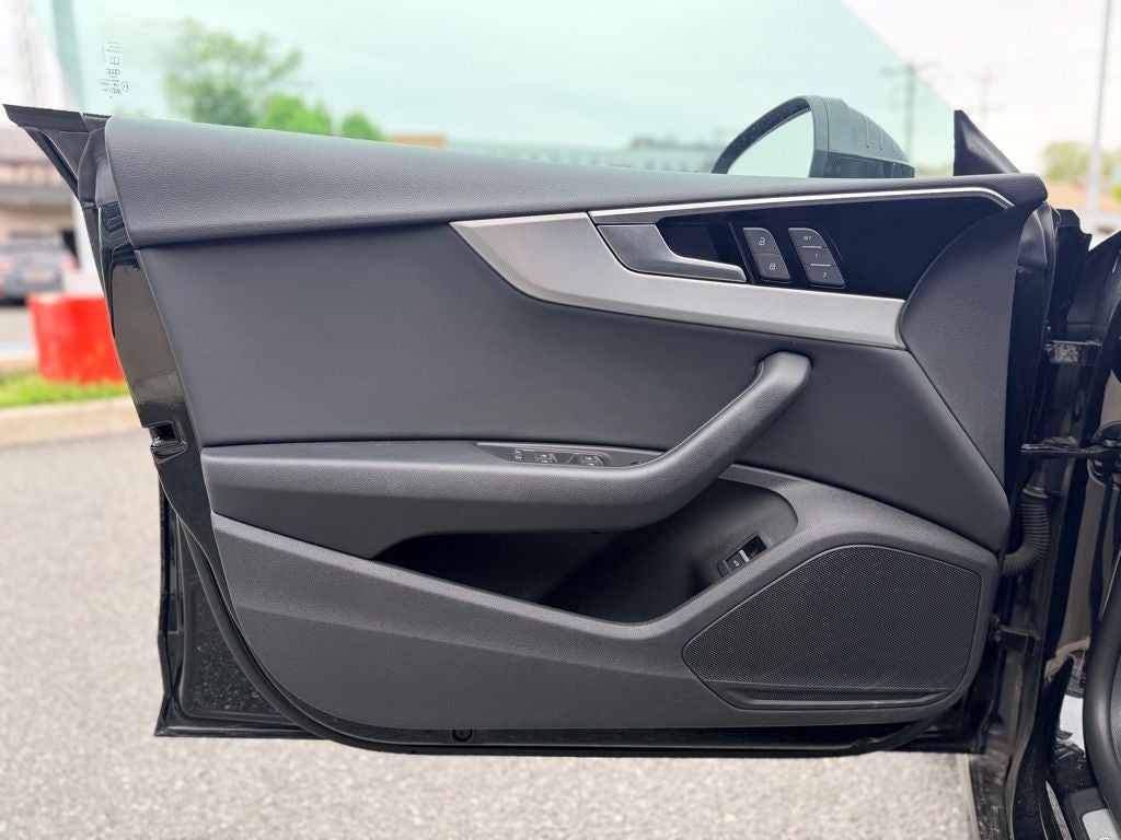 2025 Audi A5 Sportback 45 S line Premium quattro
