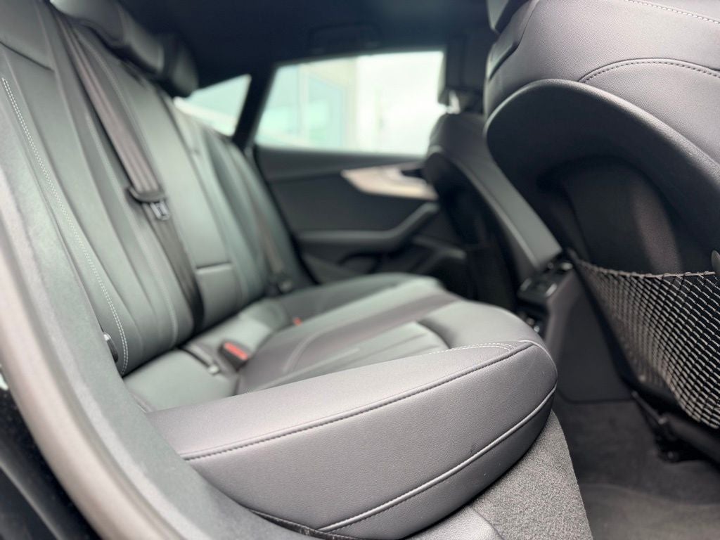 2025 Audi A5 Sportback 45 S line Premium quattro
