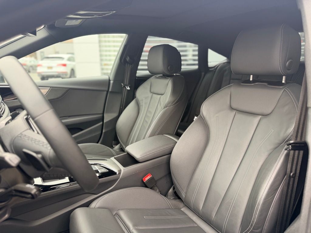 2023 Audi A5 Sportback 45 S line Premium quattro