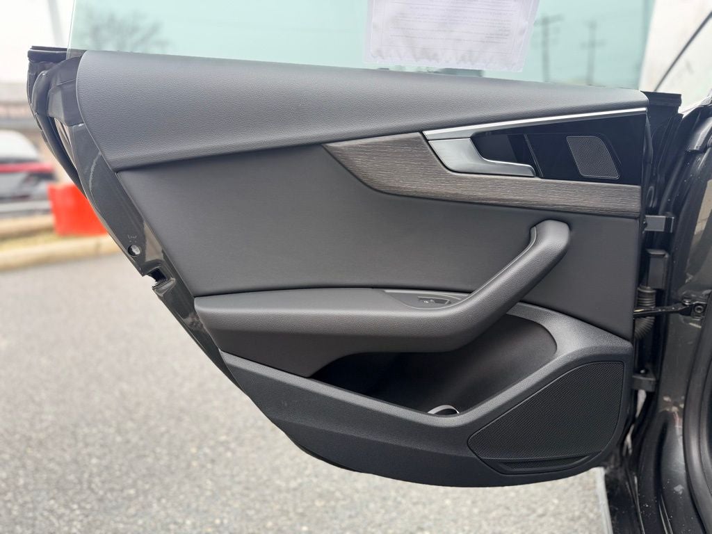 2023 Audi A5 Sportback 45 S line Premium quattro