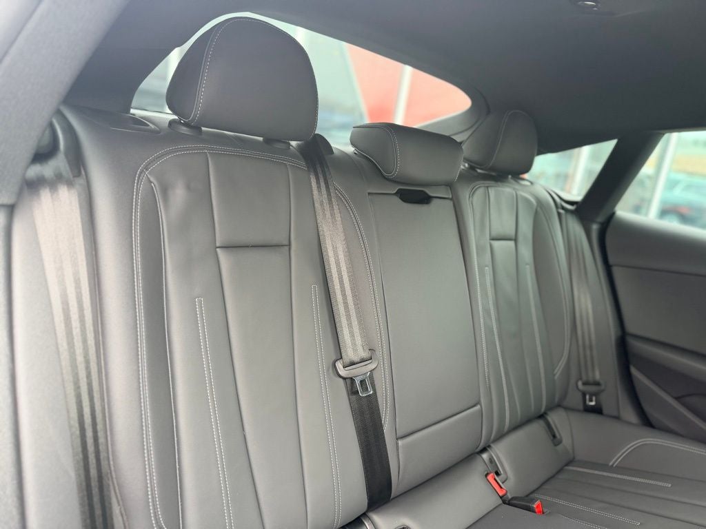 2023 Audi A5 Sportback 45 S line Premium quattro