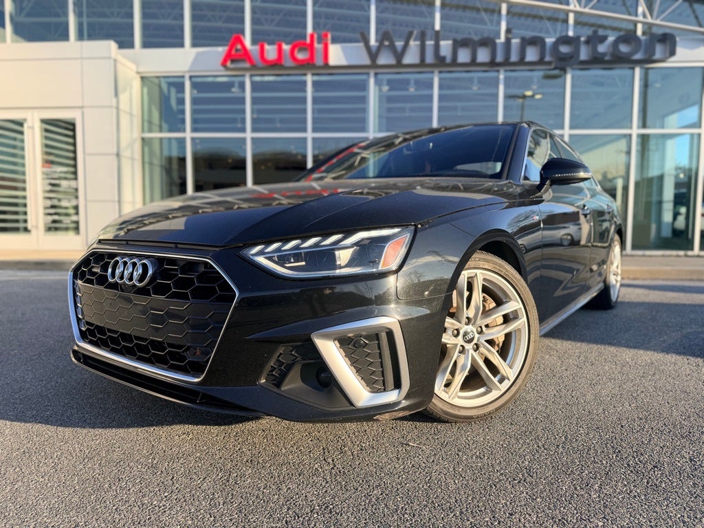 2022 Audi A4 45 S line Premium Plus quattro