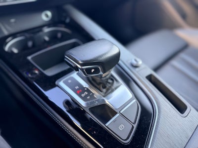 2022 Audi A4 45 S line Premium Plus quattro