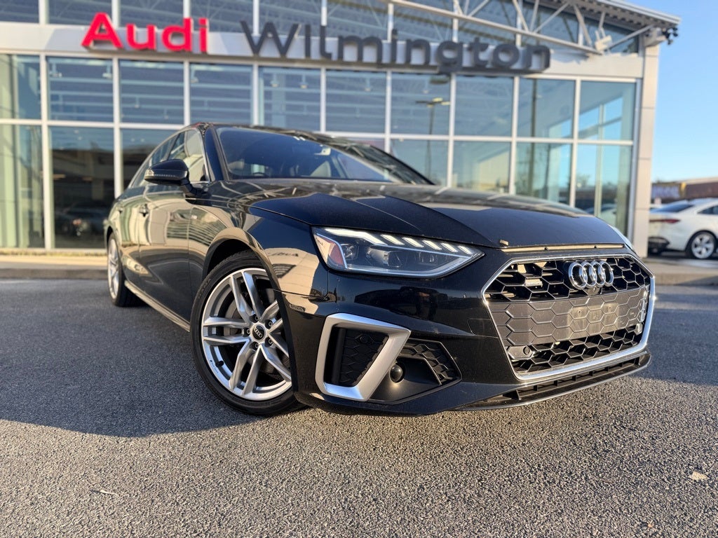 2022 Audi A4 45 S line Premium Plus quattro