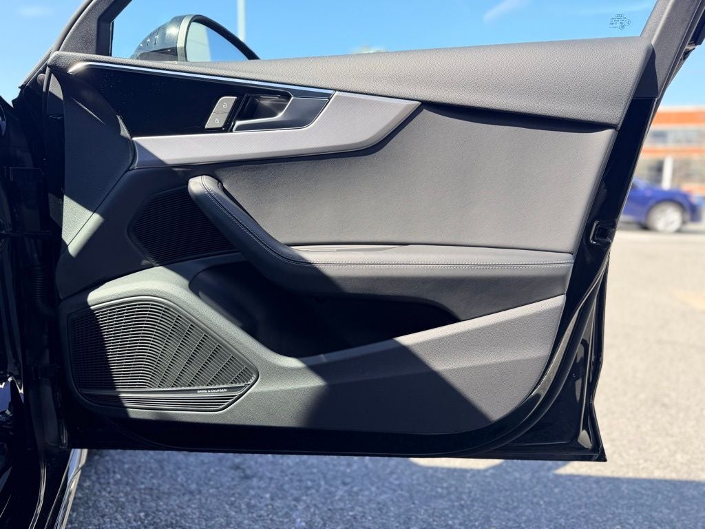 2023 Audi A4 45 S line Premium Plus quattro