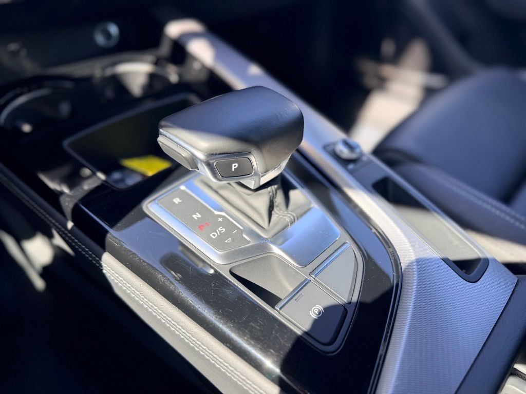 2023 Audi A4 45 S line Premium Plus quattro