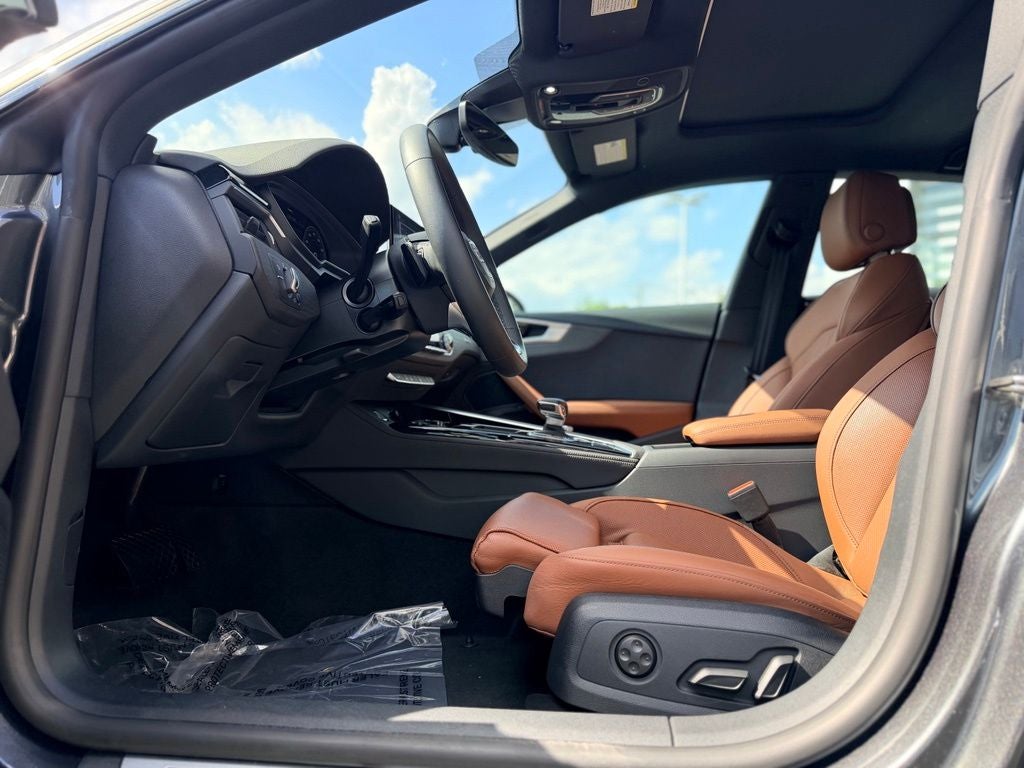 2025 Audi A5 Sportback 45 S line Premium Plus quattro