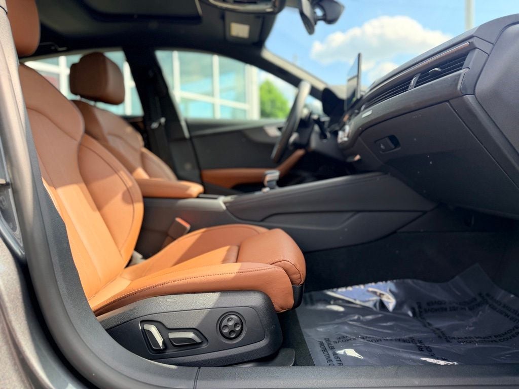 2025 Audi A5 Sportback 45 S line Premium Plus quattro