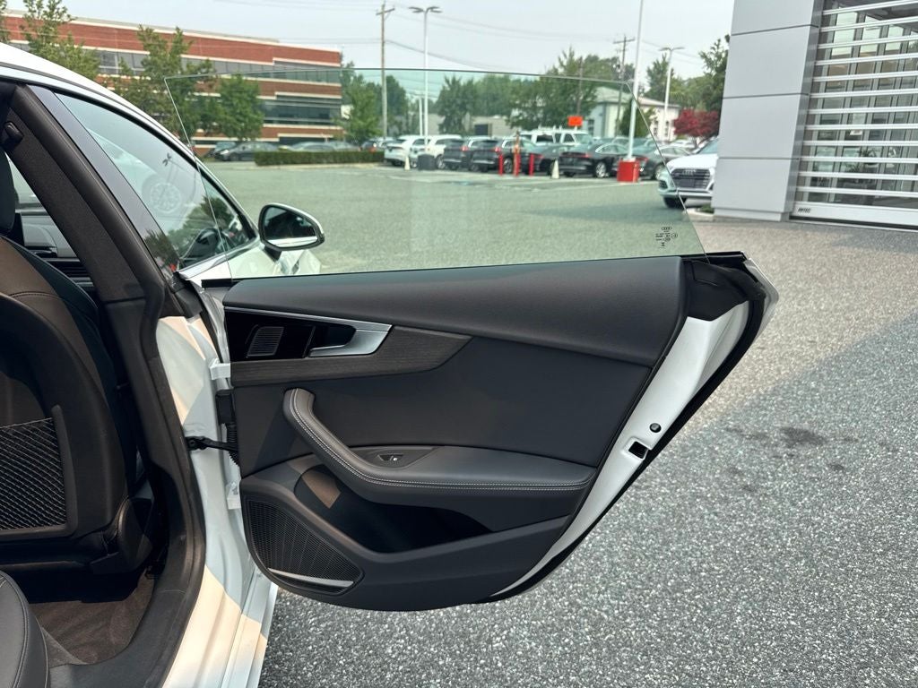2023 Audi A5 Sportback 45 S line Premium Plus quattro