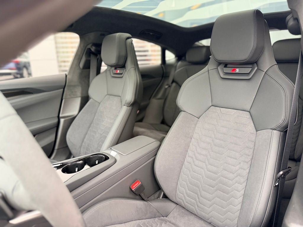 2025 Audi S e-tron GT Prestige quattro