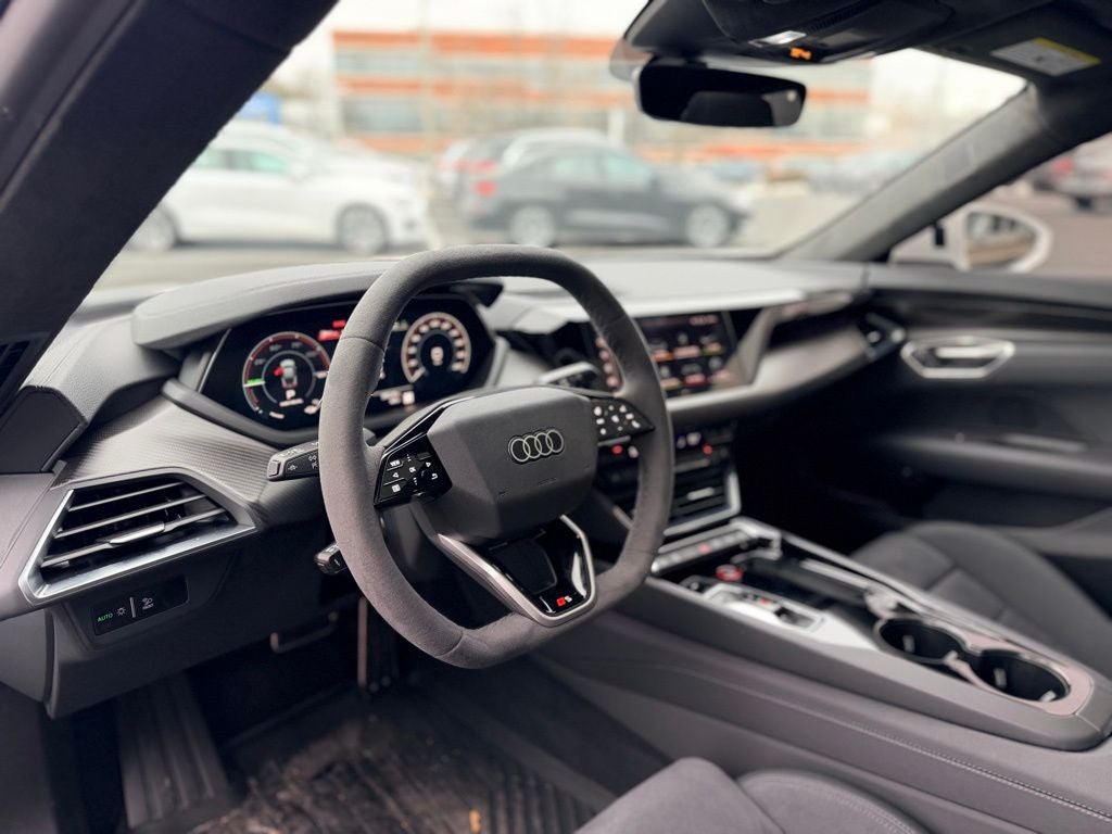 2025 Audi S e-tron GT Prestige quattro