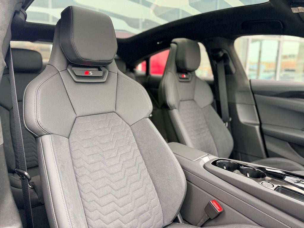 2025 Audi S e-tron GT Prestige quattro