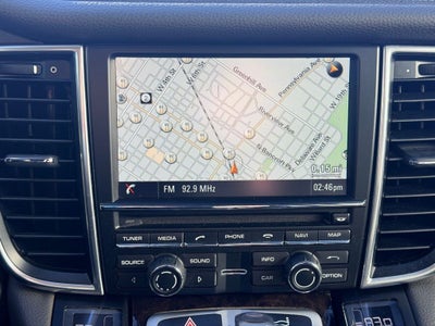 2015 Porsche Panamera 4