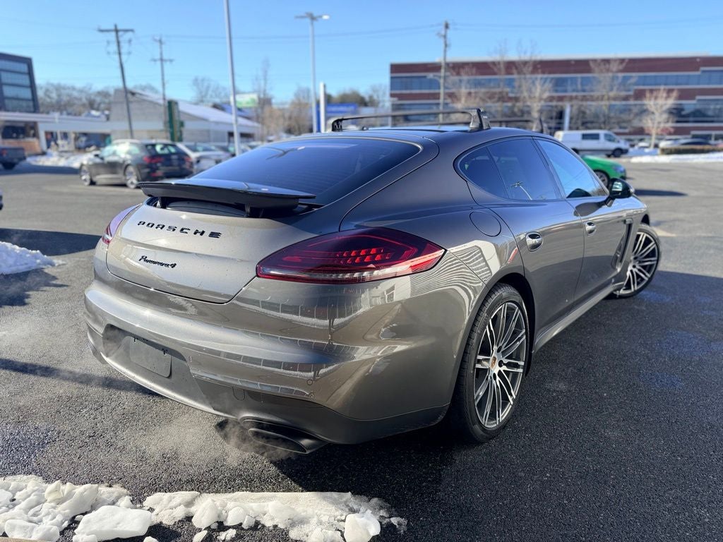 2015 Porsche Panamera 4