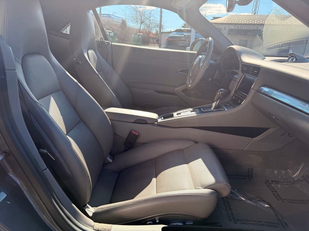 2013 Porsche 911 Carrera